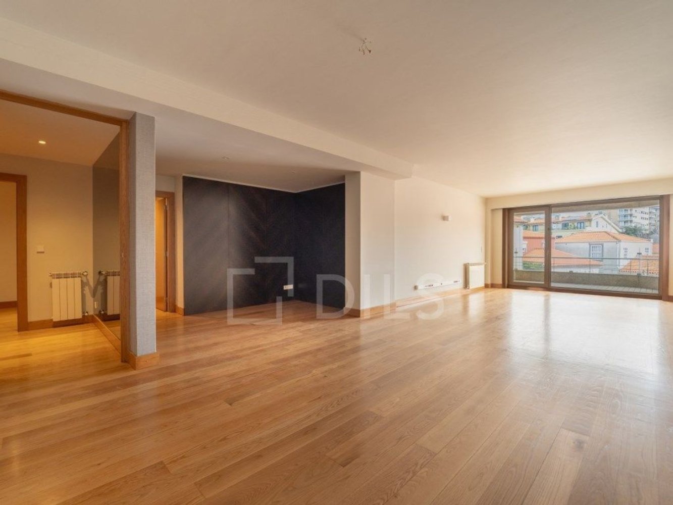 3 Schlafzimmer Wohnung in Porto, Portugal, Nr. 97390