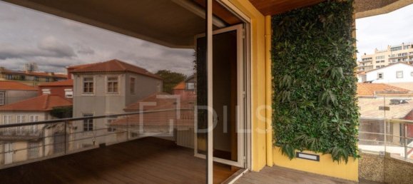 3 Schlafzimmer Wohnung in Porto, Portugal, Nr. 97390 25