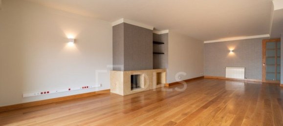 3 Schlafzimmer Wohnung in Porto, Portugal, Nr. 97390 5