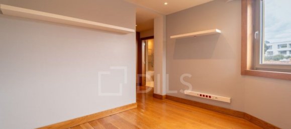 3 Schlafzimmer Wohnung in Porto, Portugal, Nr. 97390 40