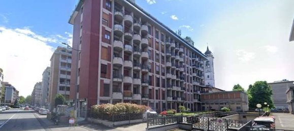 Apartamento de 2 dormitorios en Novara, Italy No. 262028 2