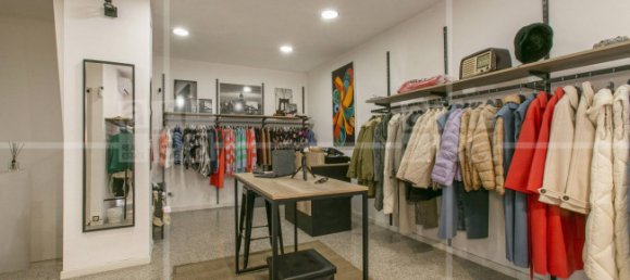 2 rooms Commercial property in Rome, Italy No. 70049 21