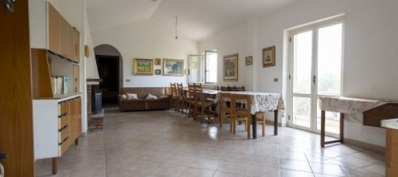 4 Schlafzimmer Villa in Montepaone, Italy, Nr. 180148 8