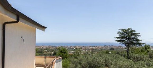 4 Schlafzimmer Villa in Montepaone, Italy, Nr. 180148 3