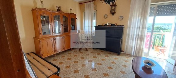 Apartamento de 4 habitaciónes en Syracuse, Italy No. 247427 3