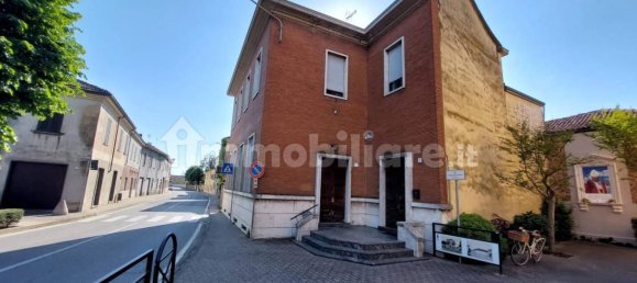 Коммерческая недвижимость 227м² в Дземе, Италия № 312347 13