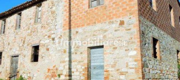 20 bedrooms House in Marsciano, Italy No. 62302 2