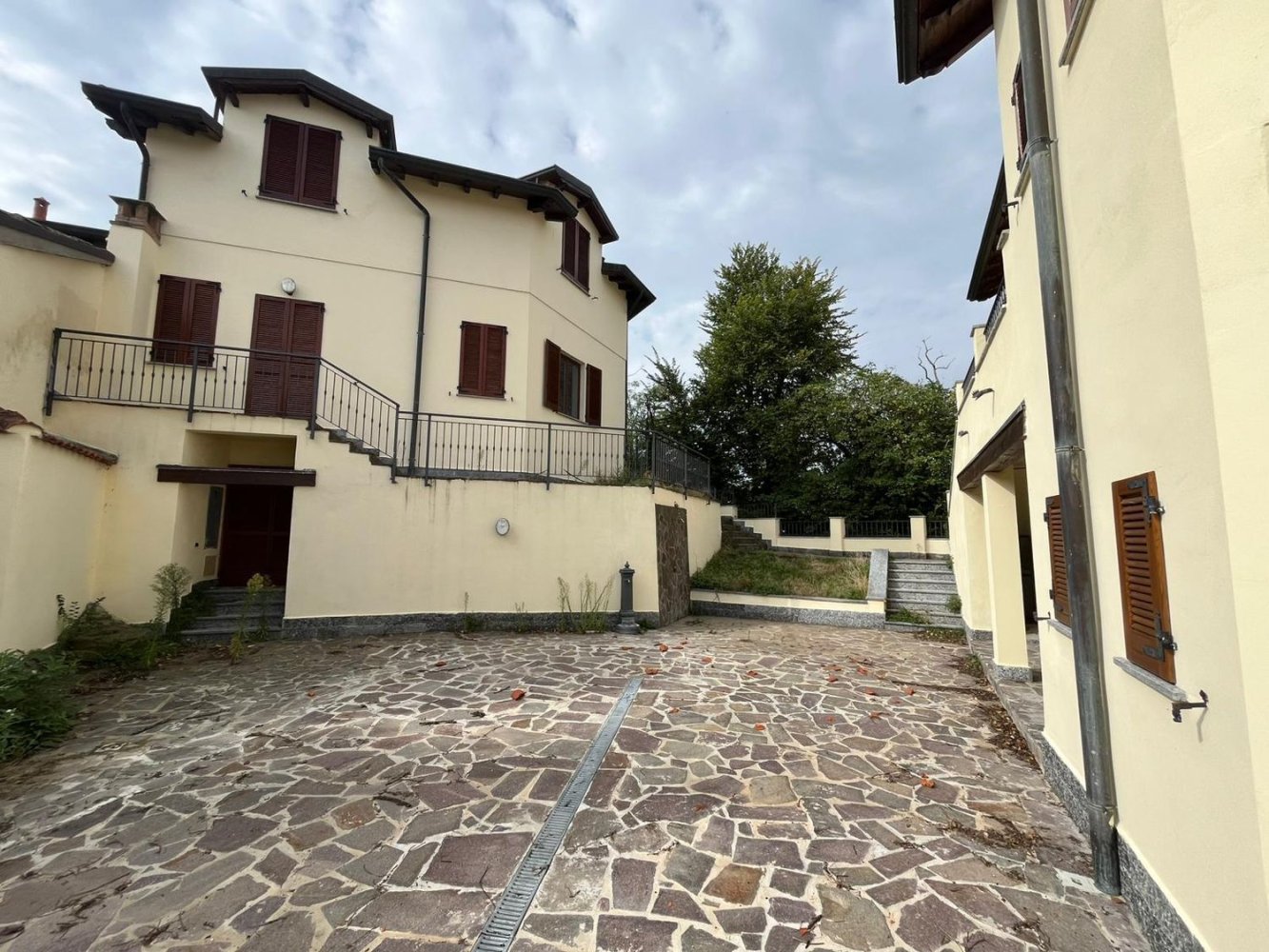 4 Schlafzimmer Wohnung in Montesegale, Italy, Nr. 383507