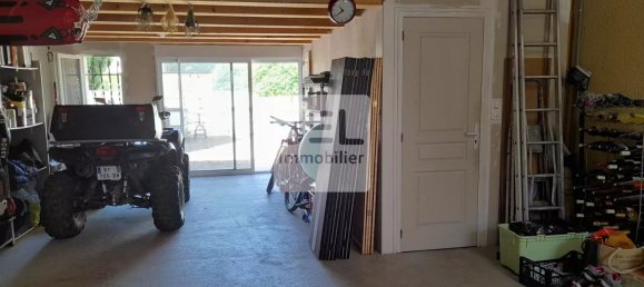 4 bedrooms Villa in Uzes, France No. 245312 17