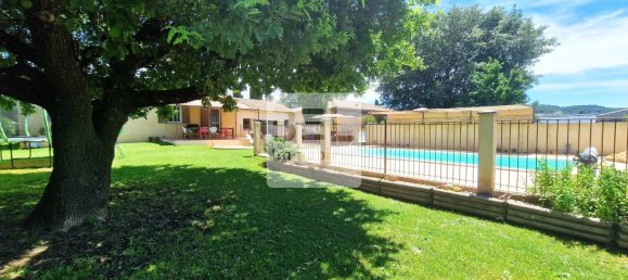 4 bedrooms Villa in Uzes, France No. 245312 6