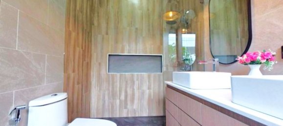 Casa de 3 dormitorios en Pattaya, Thailand No. 61445 18