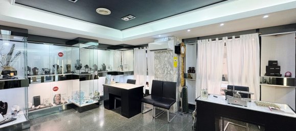 192m² Commercial property in Inca, Spain No. 155339 2