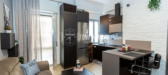 Apartamento de 2 habitaciónes en Pioltello, Italy No. 11640 13