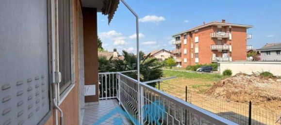 Apartamento de 3 dormitorios en Volpiano, Italy No. 281113 26