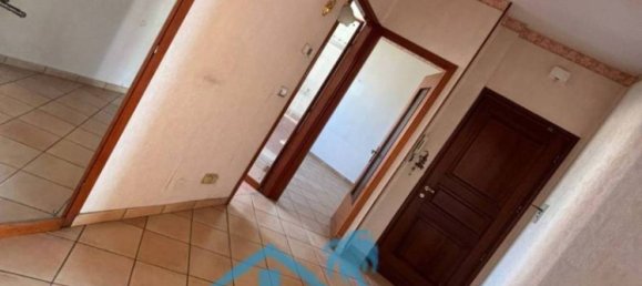 Apartamento de 3 dormitorios en Volpiano, Italy No. 281113 35