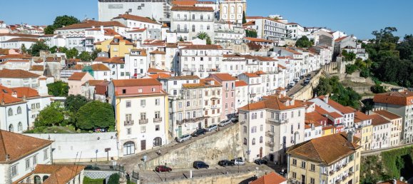 13 bedrooms Building in Coimbra, Portugal No. 129893 4