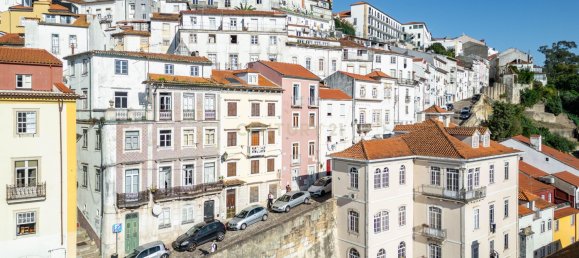 13 bedrooms Building in Coimbra, Portugal No. 129893 2