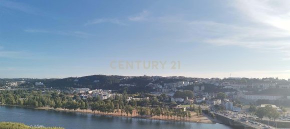 13 bedrooms Building in Coimbra, Portugal No. 129893 17