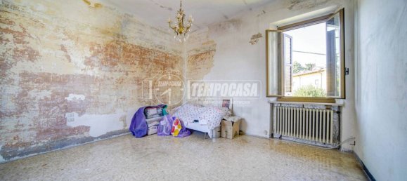 2 Schlafzimmer Villa in Besnate, Italy, Nr. 286919 6