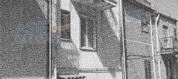 Квартира с 5 комнатами в Леркара Фридди, Италия № 221040 9