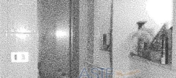 Квартира с 5 комнатами в Леркара Фридди, Италия № 221040 12