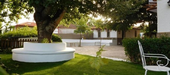 12 rooms Property in Polygyros, Greece No. 3864 15