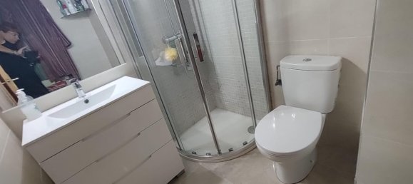 3 bedrooms Apartment in Valencia, Spain No. 140605 18