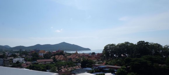 2 bedrooms Condo in Pattaya, Thailand No. 1788 4