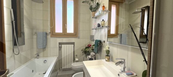 6 rooms Apartment in Casalecchio di Reno, Italy No. 21204 37