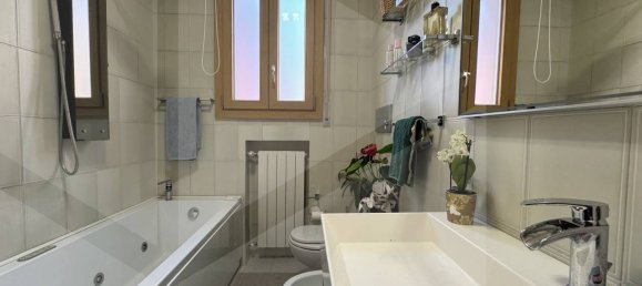 6 rooms Apartment in Casalecchio di Reno, Italy No. 21204 40