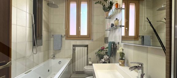 6 rooms Apartment in Casalecchio di Reno, Italy No. 21204 38