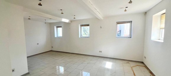 2 Schlafzimmer Haus in Forchheim, Germany, Nr. 183603 5