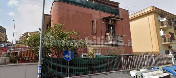 2 bedrooms Apartment in Rome, Italy No. 281045 11