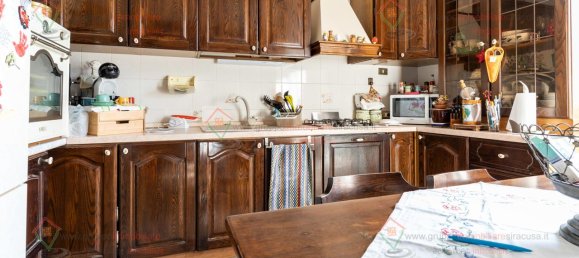 3-salle Appartement à Syracuse, Italy No. 246457 14