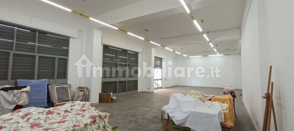 3-salle Propriété commerciale à Reggio Calabria, Italy No. 296456 3