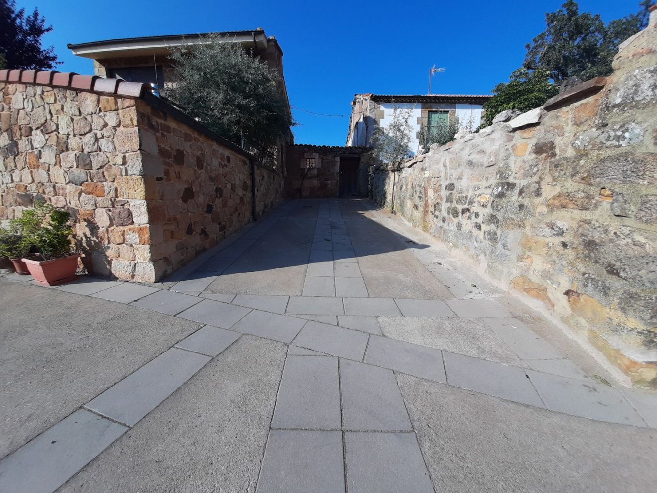  قطعة أرض في Soria, Spain 500متر مربع رقم 117372