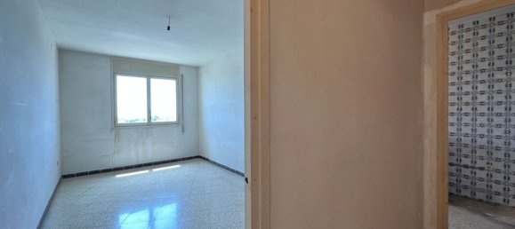 4 bedrooms Apartment in Reus, Spain No. 168090 16