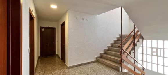 4 bedrooms Apartment in Reus, Spain No. 168090 5