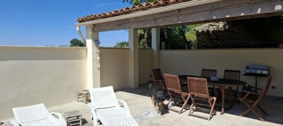 4 bedrooms House in Auge, France No. 303045 16