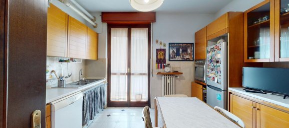 Apartamento T4 em San Donato Milanese, Italy N.º 357916 12