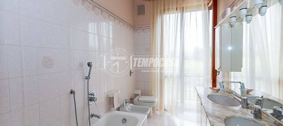 Villa T4 em Trigolo, Italy N.º 310262 21