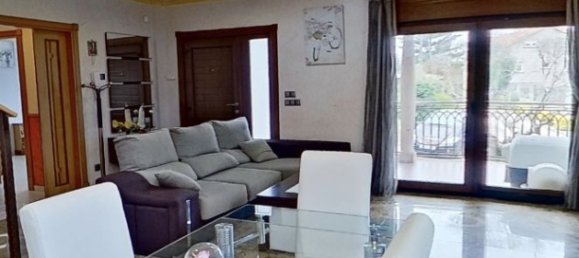 6 bedrooms House in Pontevedra, Spain No. 190006 11