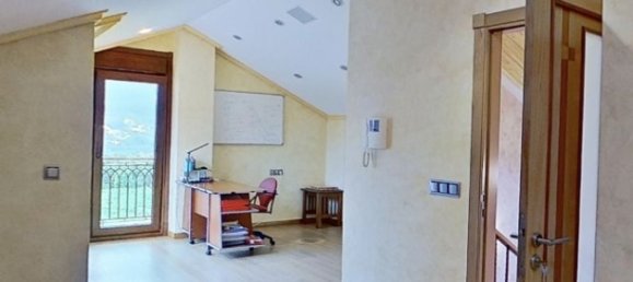 6 bedrooms House in Pontevedra, Spain No. 190006 33