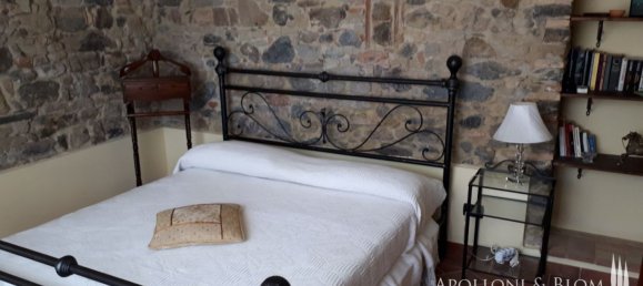 8 bedrooms House in Chianni, Italy No. 58429 20