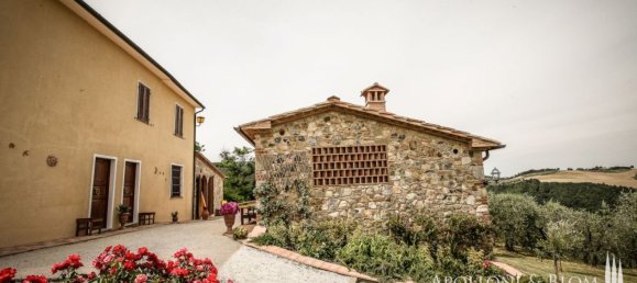 8 bedrooms House in Chianni, Italy No. 58429 5