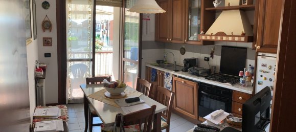 Apartamento de 4 divisões em Novi Ligure, Italy N.º 75607 2