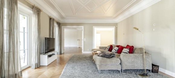 7 bedrooms House in Cascais, Portugal No. 182233 12