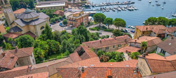 8 bedrooms Villa in Lesa, Italy No. 378299 9