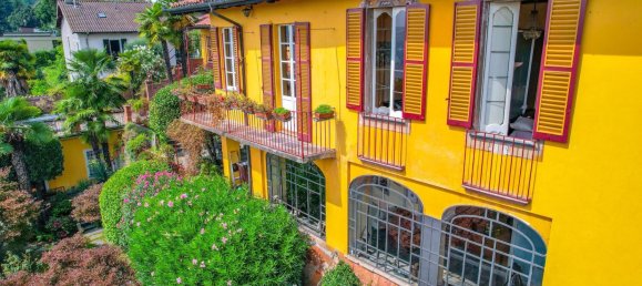 8 bedrooms Villa in Lesa, Italy No. 378299 4