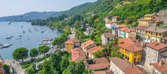 8 bedrooms Villa in Lesa, Italy No. 378299 13